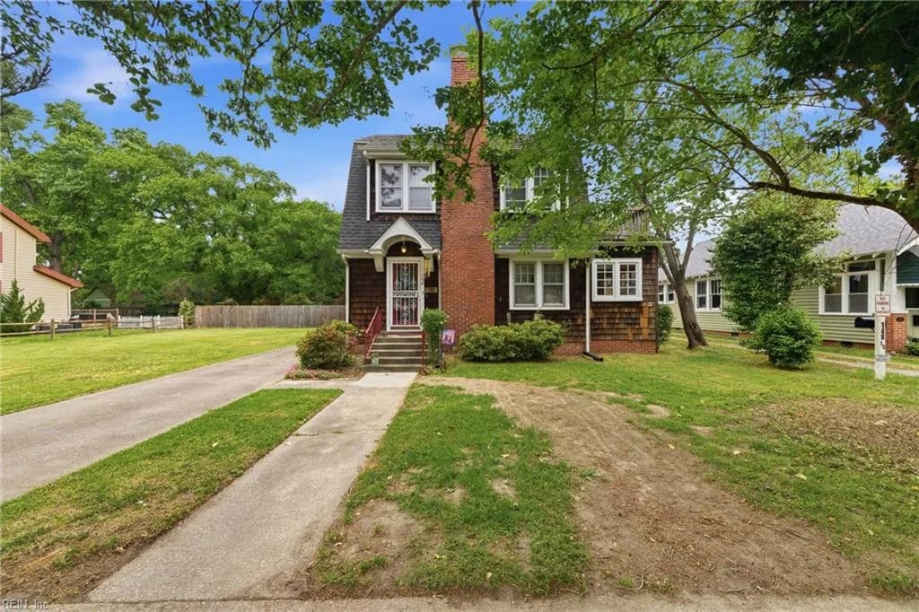 154 Alleghany RD, HAMPTON VA 23661 - Photo 3