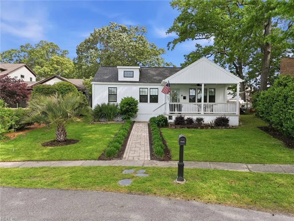 481 Lakewood CIR, VIRGINIA BEACH VA 23451 - Main photo