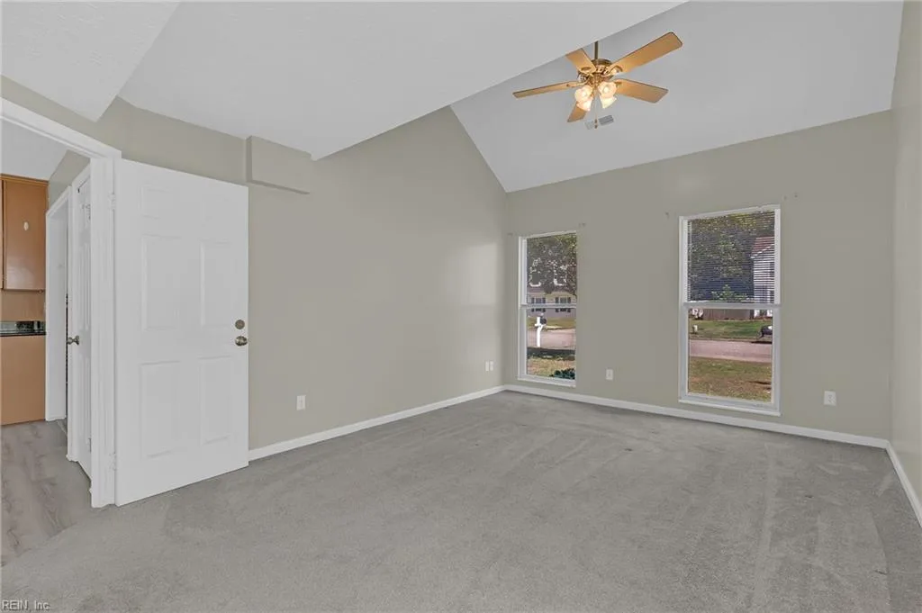 500 Wyn DR, NEWPORTNEWS VA 23608 - Photo 5
