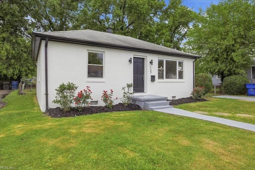 127 Mapleshade AVE, NORFOLK VA 23505 - Main photo