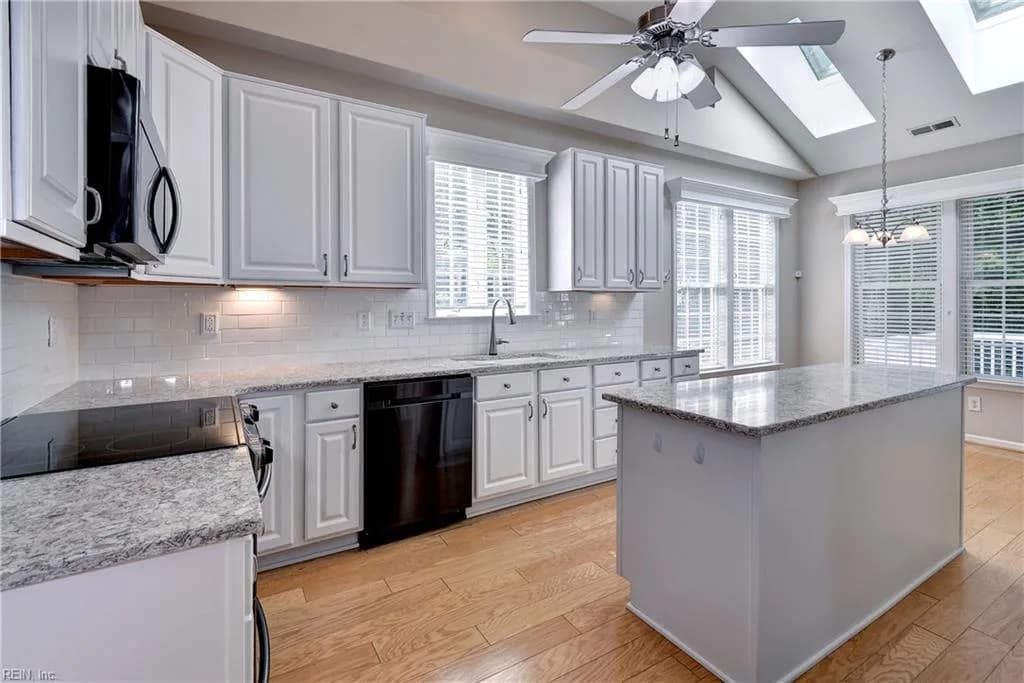 4724 Levingston LN, WILLIAMSBURG VA 23188 - Photo 4