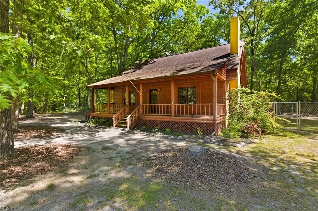 1534 Spring Grove RD, SPRINGGROVE VA 23881 - Photo 3