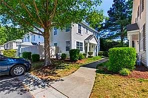 4408 Duffy DR, VIRGINIA BEACH VA 23462 - Main photo