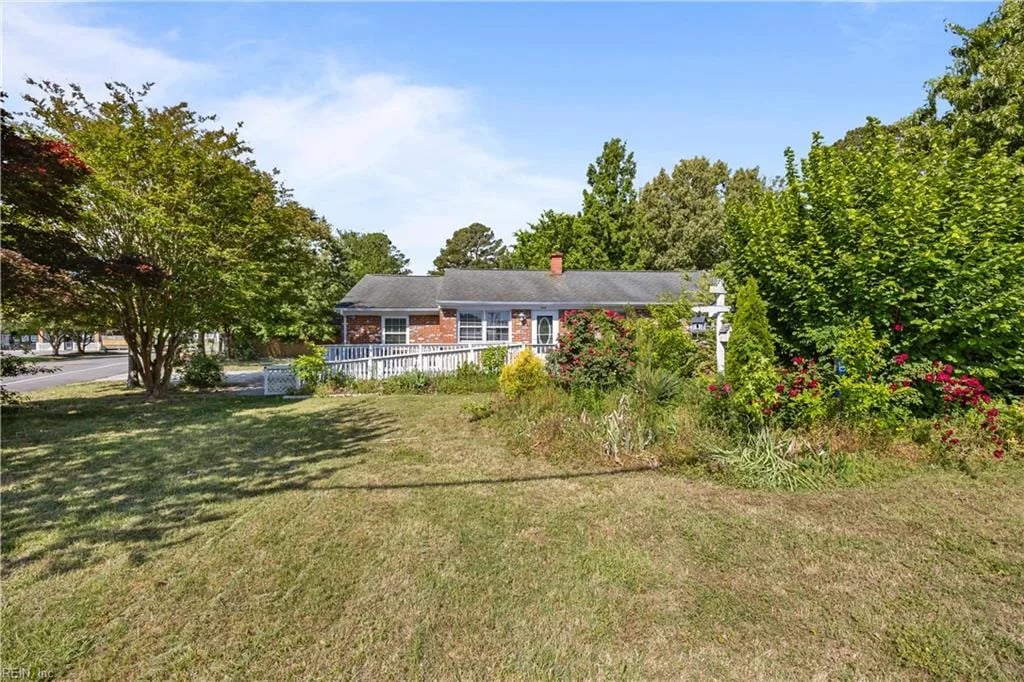 764 S Battlefield BLVD, CHESAPEAKE VA 23322