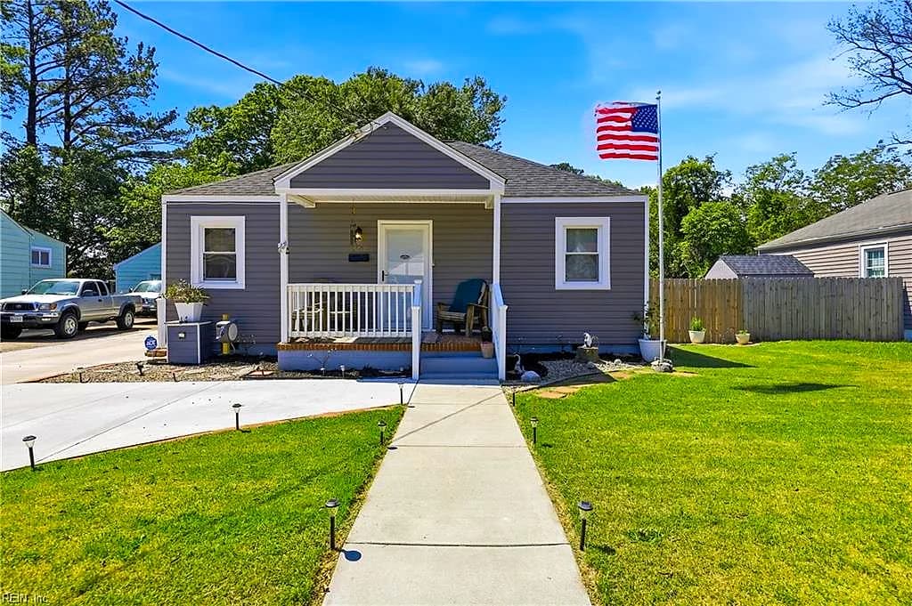 28 Woodland ST, PORTSMOUTH VA 23702 - Main photo