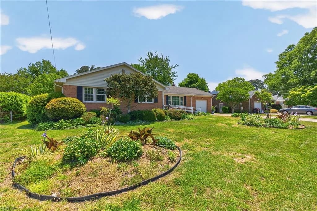 1040 Ewell RD, VIRGINIABEACH VA 23455 - Photo 4