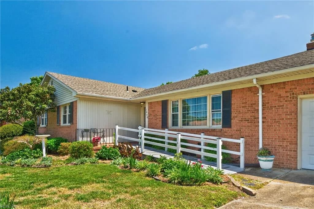 1040 Ewell RD, VIRGINIABEACH VA 23455 - Photo 5
