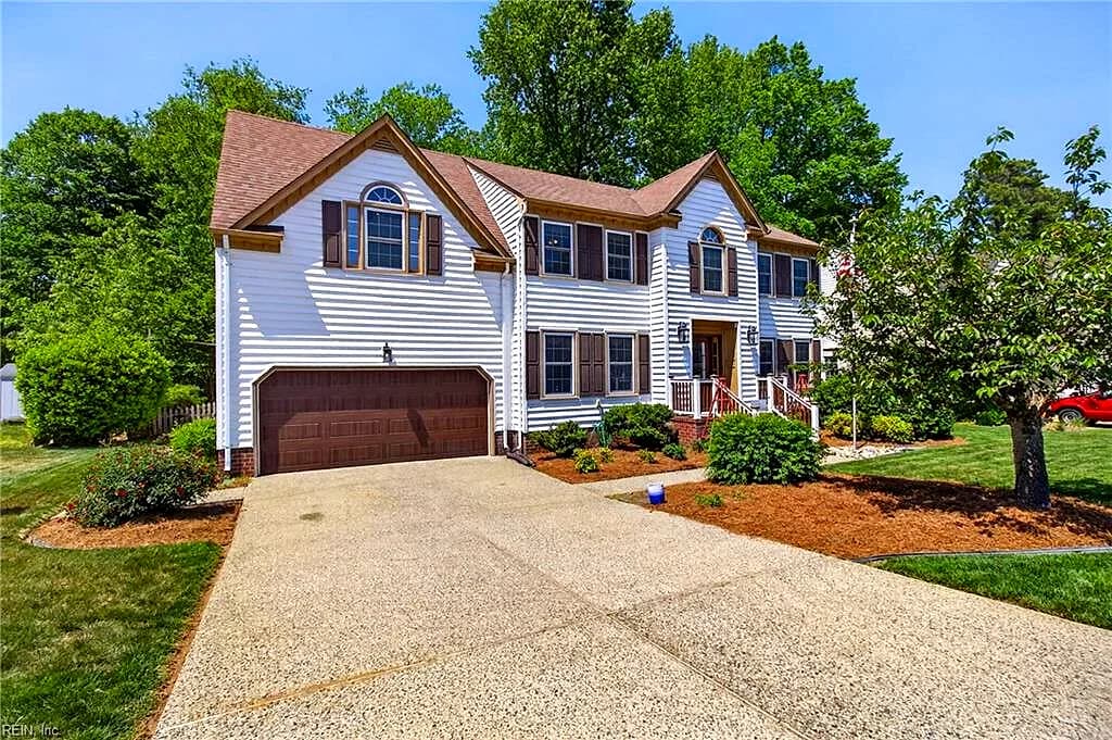 112 Larkin RN, YORKTOWN VA 23692 - Main photo