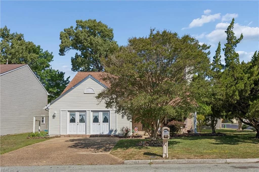 867 Belvoir CIR, NEWPORTNEWS VA 23608 - Photo 3