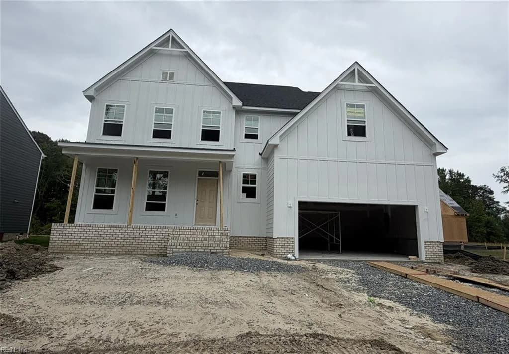 13 Valmoore DR, POQUOSON VA 23662 - Main photo