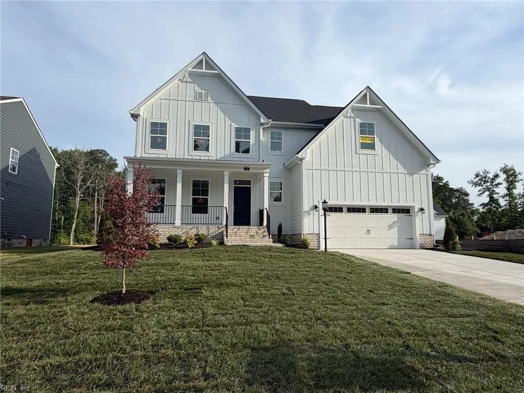 13 Valmoore DR, POQUOSON VA 23662 - Photo 2