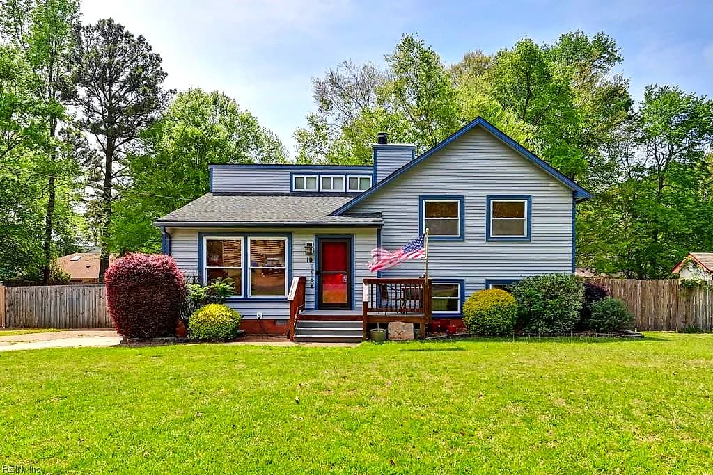 19 Cathy DR, NEWPORT NEWS VA 23608 - Main photo