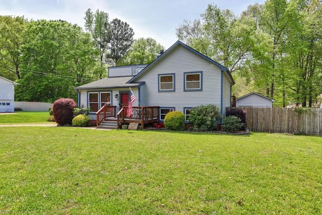 19 Cathy DR, NEWPORTNEWS VA 23608 - Photo 3