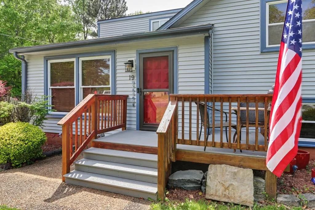 19 Cathy DR, NEWPORTNEWS VA 23608 - Photo 5
