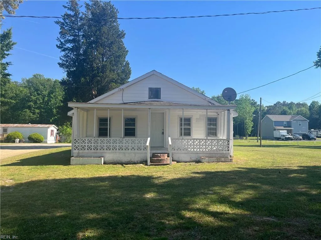 14016 Burwells Bay RD, SMITHFIELD VA 23430