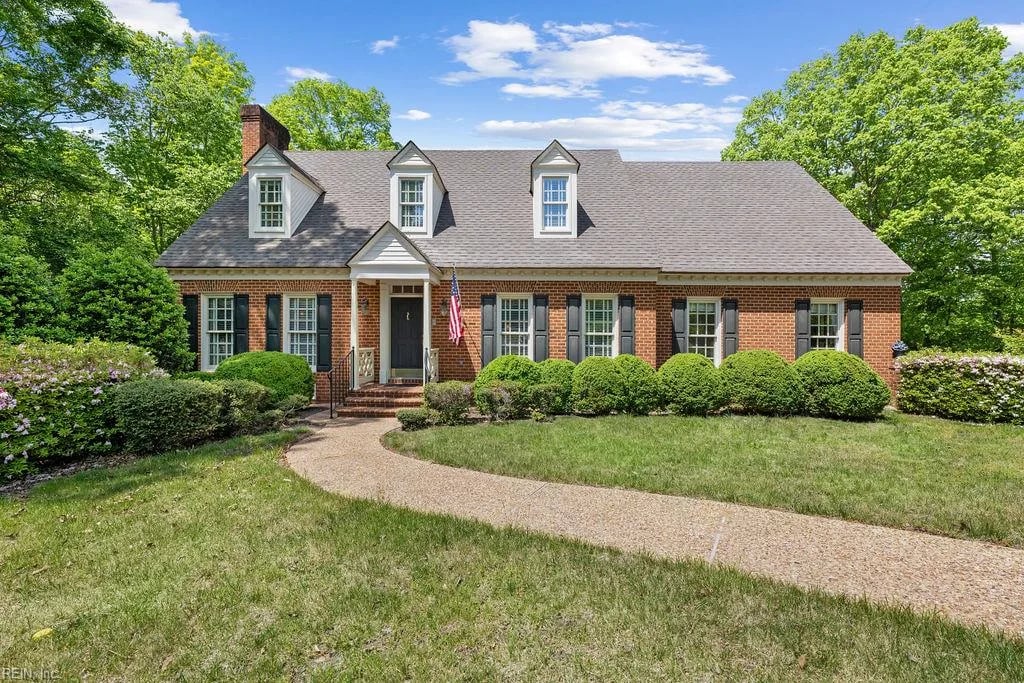 105 Olivers WAY, Williamsburg — 3 bed Residential, 3,373 sqft