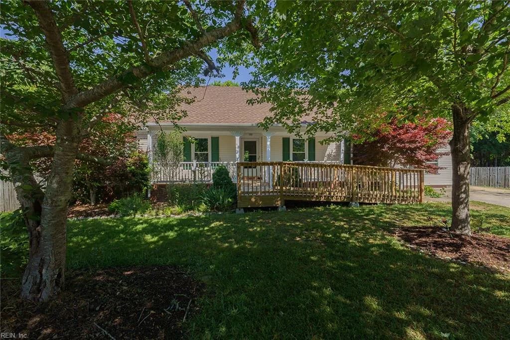 1004 Wymers CT, CHESAPEAKE VA 23322 - Main photo
