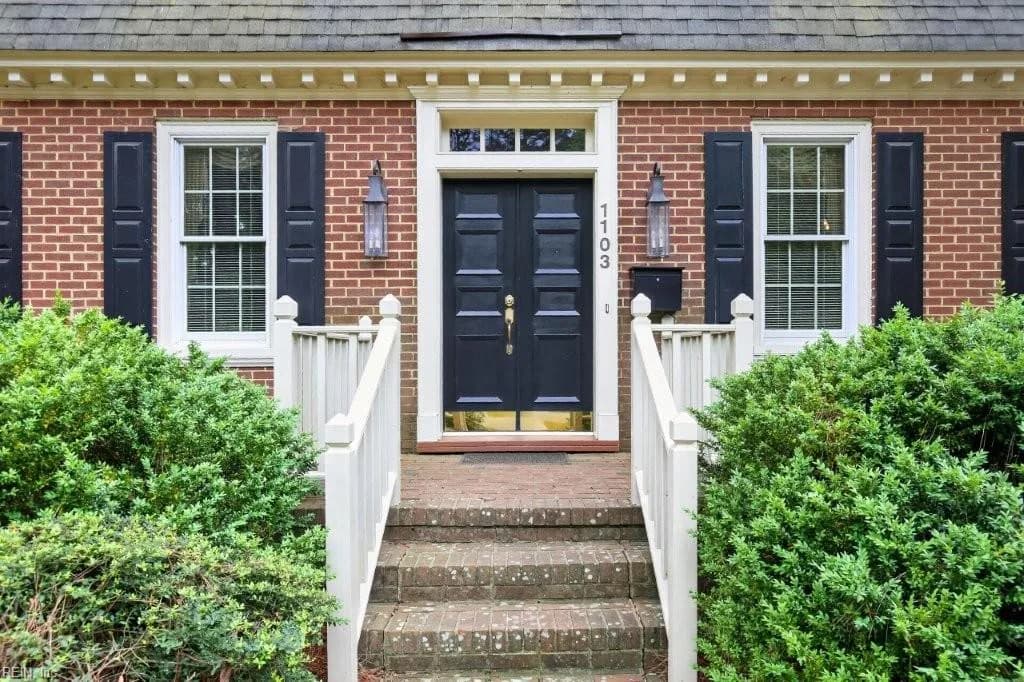 1103 Pine Valley DR, SUFFOLK VA 23434 - Photo 4