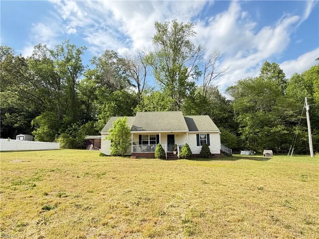 5895 Spivey Run RD, SUFFOLK VA 23438 - Photo 2