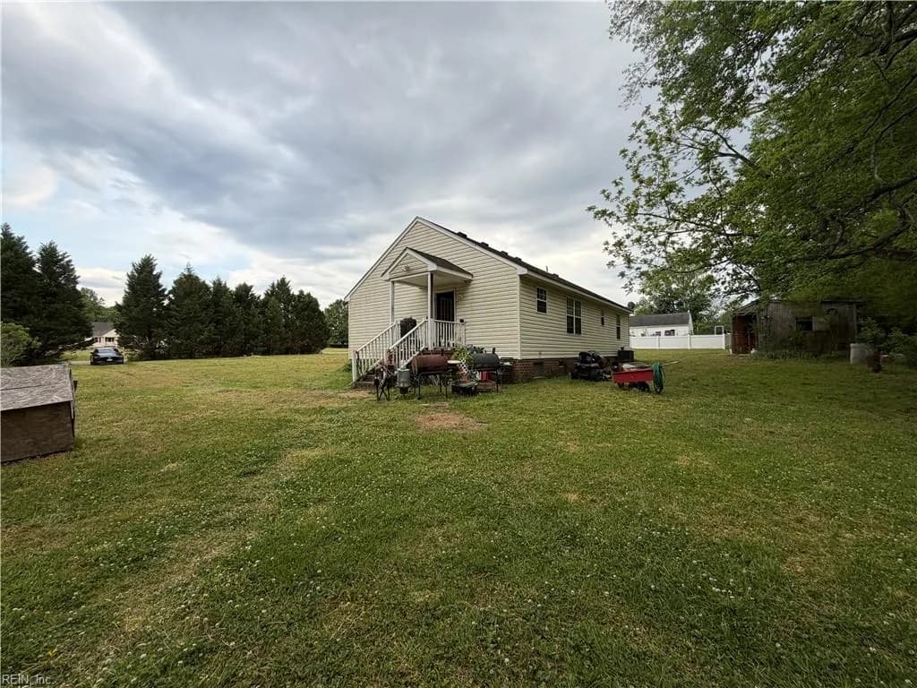 5895 Spivey Run RD, SUFFOLK VA 23438 - Photo 4