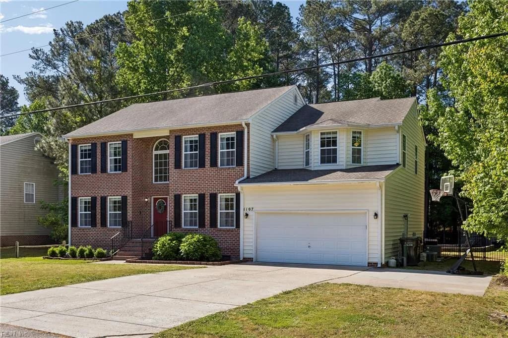 1107 Dare DR, YORKTOWN VA 23692 - Photo 4