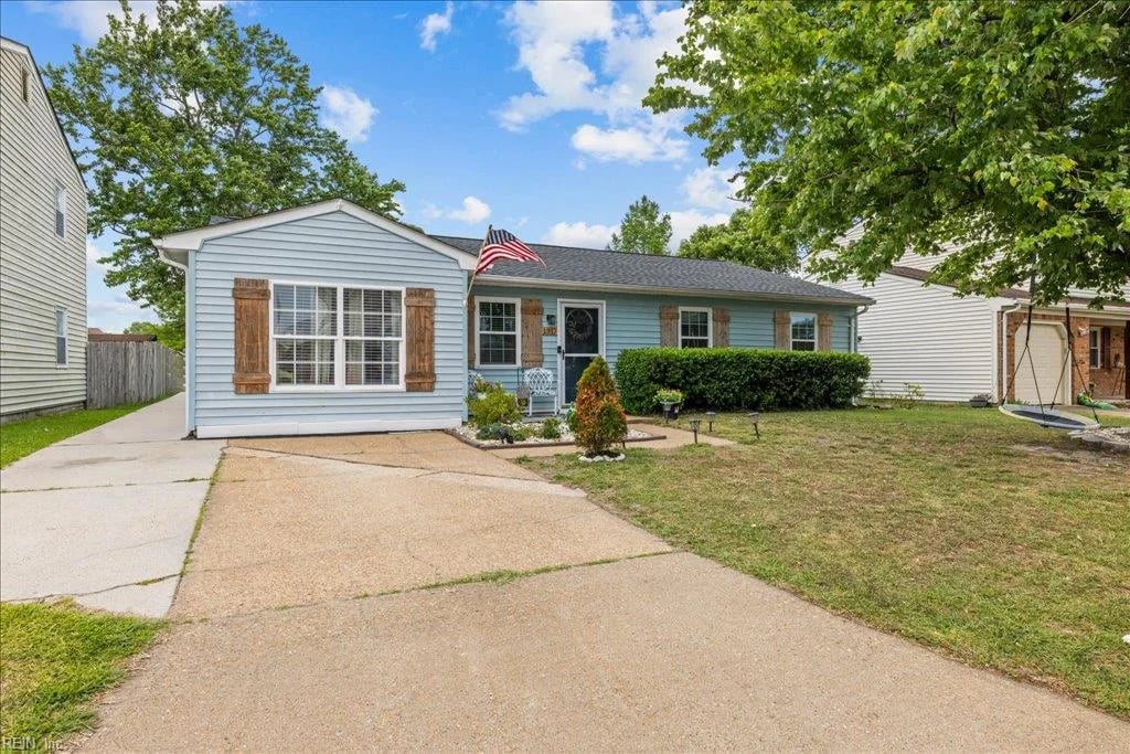 1317 Riverside DR, Virginia Beach — 4 bed Residential, 1,569 sqft