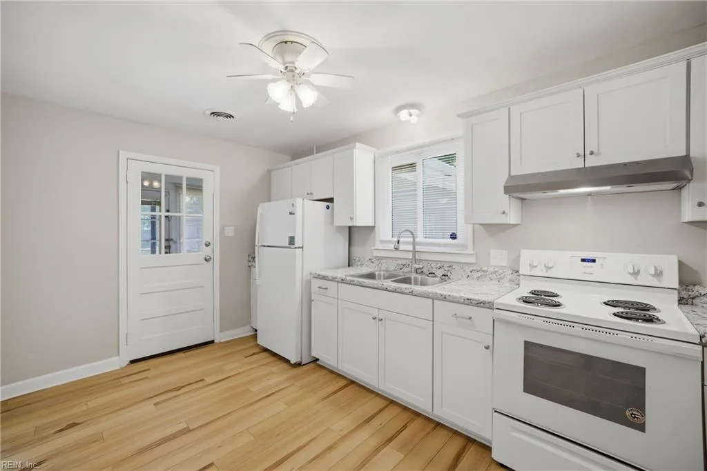 91 Nicholson ST, PORTSMOUTH VA 23702 - Photo 3
