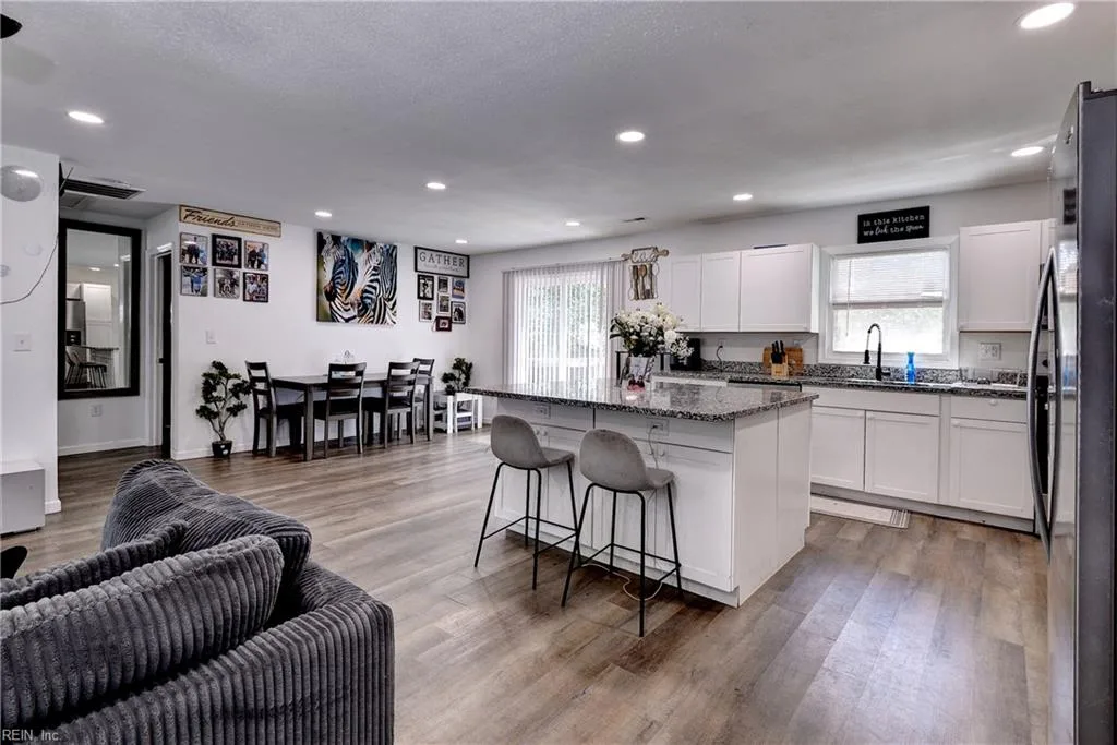 1120 78th ST, NEWPORTNEWS VA 23605
