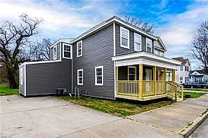 2803 Elm AVE, Portsmouth — 4 bed Residential, 1,652 sqft