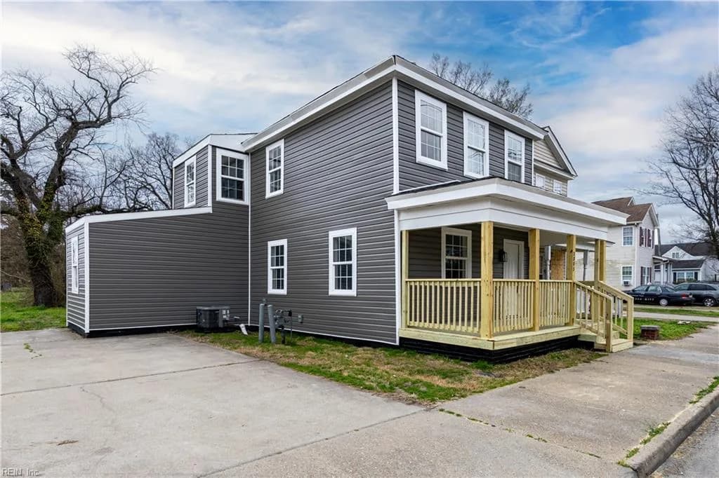 2803 Elm AVE, PORTSMOUTH VA 23704 - Photo 2