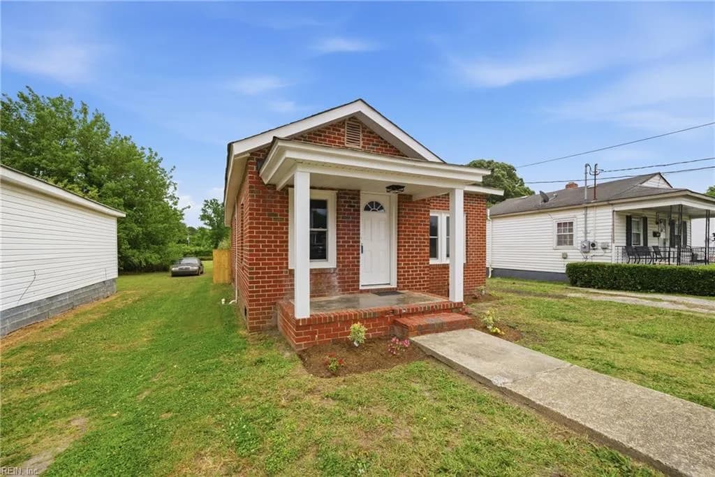 302 N 5th ST, SUFFOLK VA 23434 - Photo 3