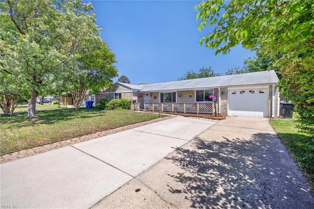 4060 W Colonial PW, VIRGINIABEACH VA 23452 - Photo 3