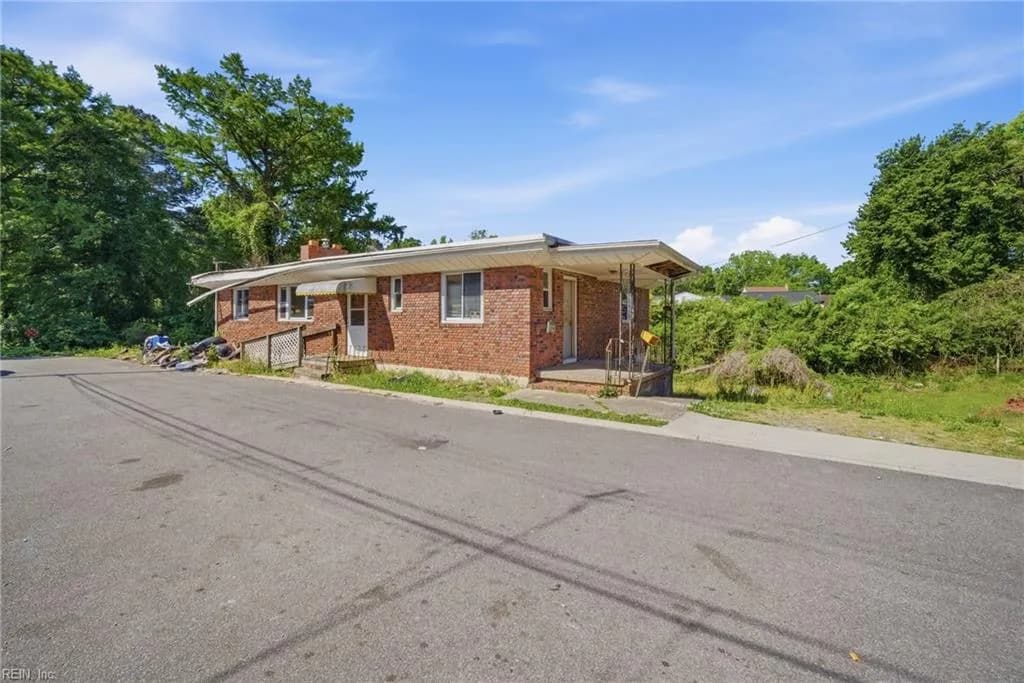 125 S Capital ST, SUFFOLK VA 23434 - Photo 3