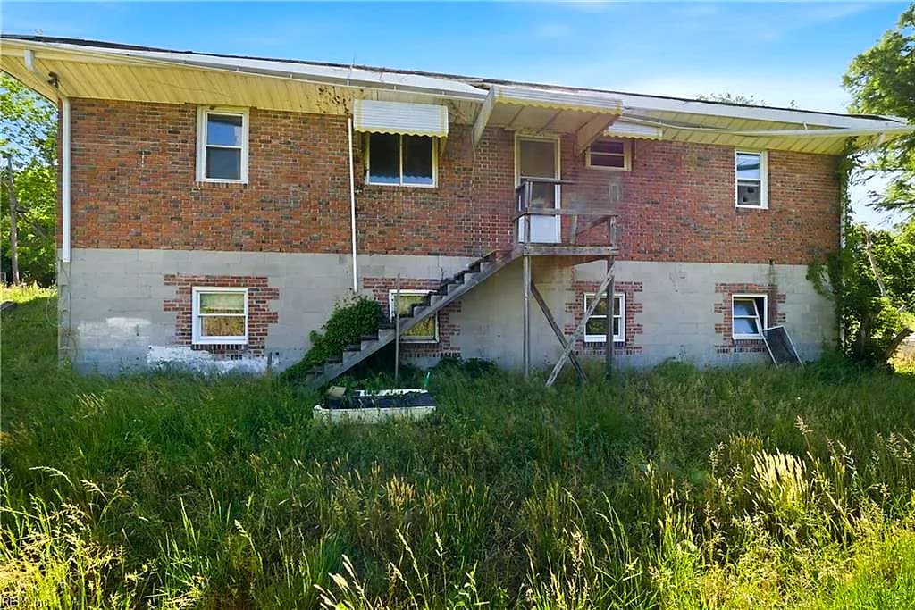 125 S Capital ST, SUFFOLK VA 23434 - Photo 5