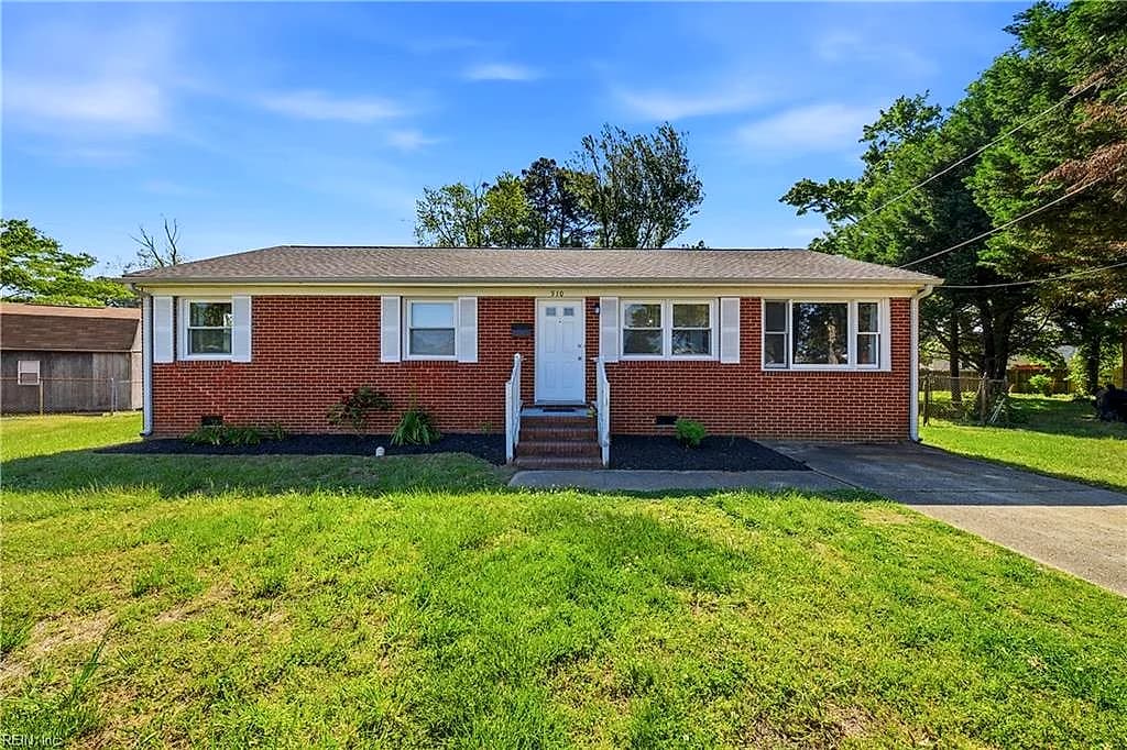 910 Thornbriar CT, HAMPTON VA 23661 - Main photo