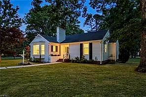 308 Country Club RD, NEWPORT NEWS VA 23606 - Main photo