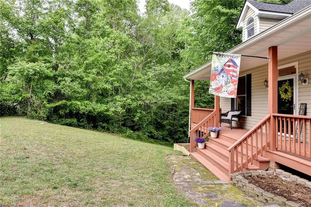 5970 Plaster LN, QUINTON VA 23141 - Photo 4