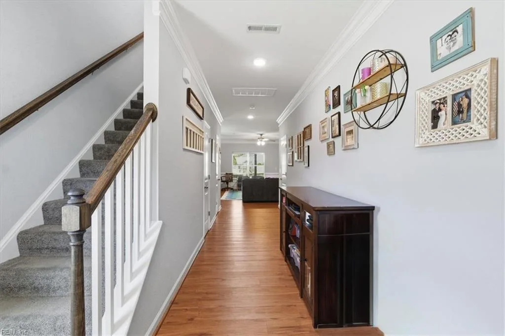 8629 Chapin ST, NORFOLK VA 23503 - Photo 4