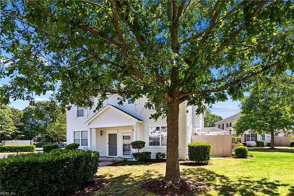 4405 Duffy DR, VIRGINIA BEACH VA 23462 - Main photo