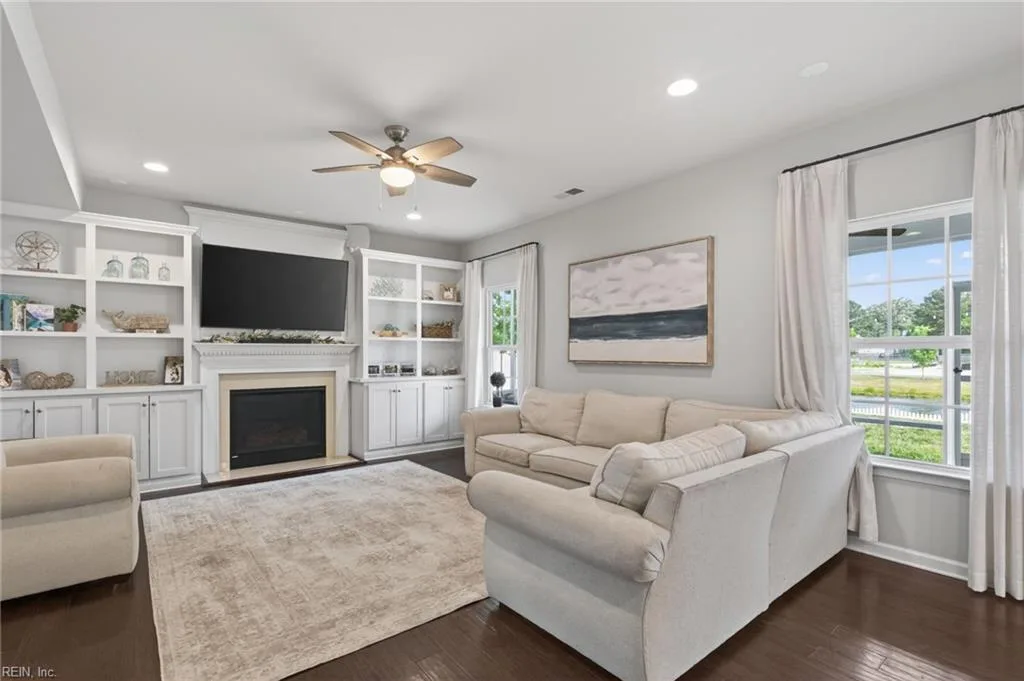 408 Mike TRL, CHESAPEAKE VA 23322 - Photo 3
