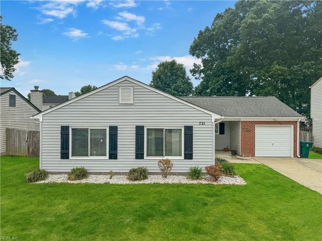 721 Mainsail DR, NEWPORTNEWS VA 23608 - Photo 4