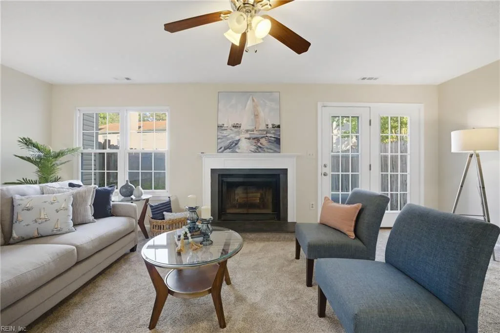 3904 Roebling LN, Virginia Beach — 3 bed Residential, 1,600 sqft