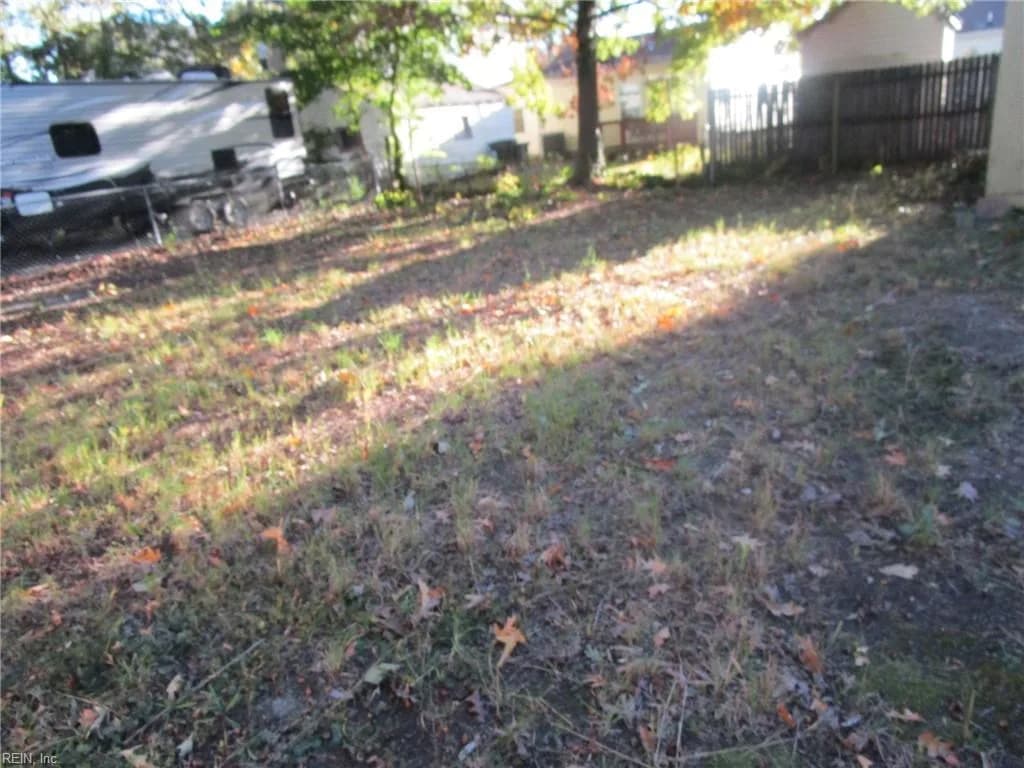 919 Ridgeway AVE, HAMPTON VA 23661 - Photo 5