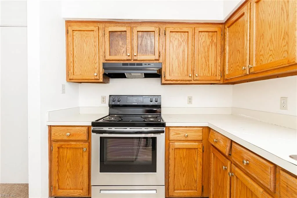 1110 Chapel ST #6, NORFOLK VA 23502 - Photo 4