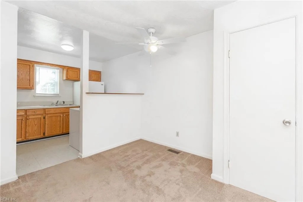 1110 Chapel ST #6, NORFOLK VA 23502 - Photo 5