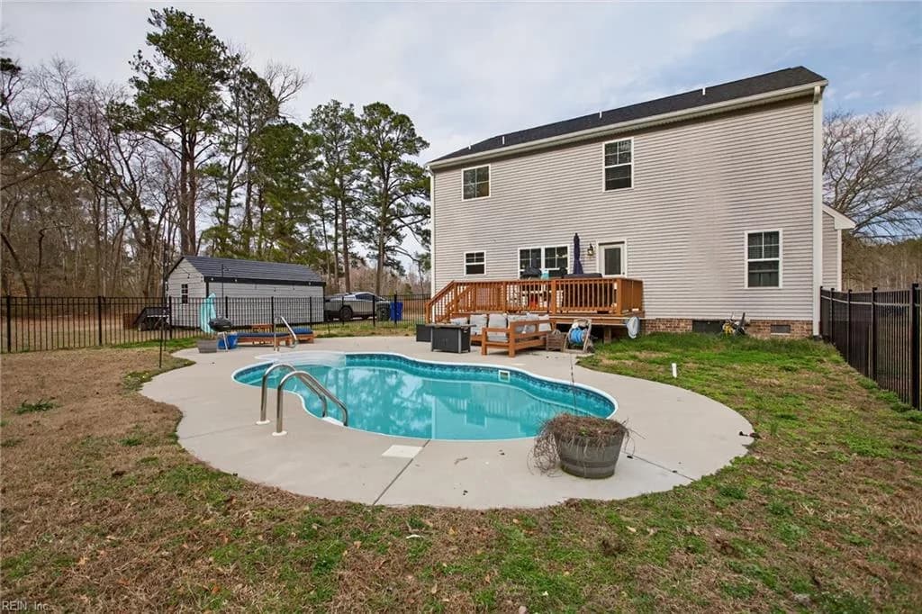 6501 Leafwood RD, SUFFOLK VA 23437 - Photo 2