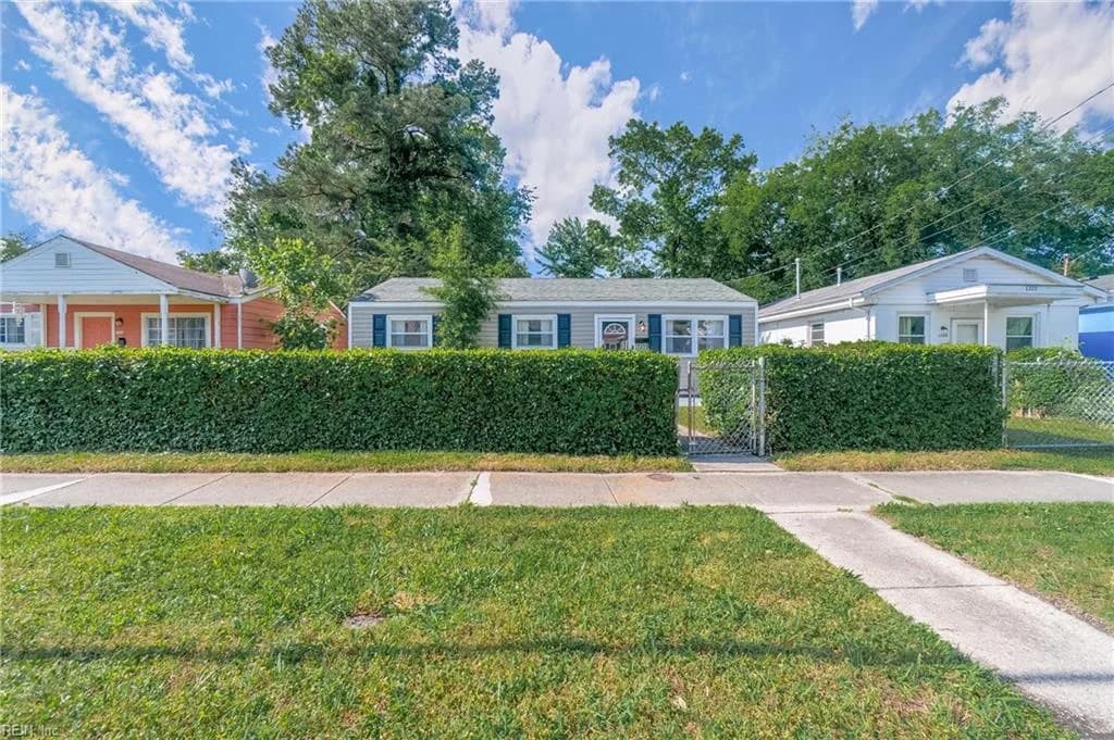 1319 W 41st ST, NORFOLK VA 23508 - Photo 5