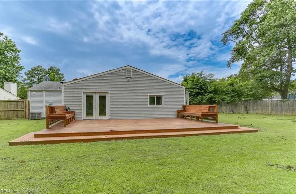 1004 Pine Forest CT, VIRGINIABEACH VA 23464 - Photo 3