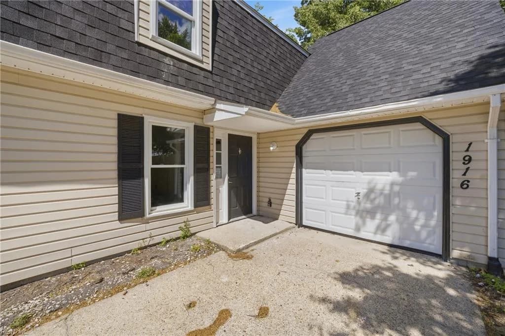 1916 Genesee WAY, VIRGINIABEACH VA 23456 - Photo 4