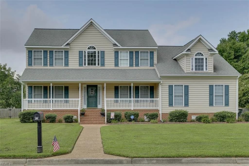 129 Bradley DR, YORKTOWN VA 23692 - Main photo